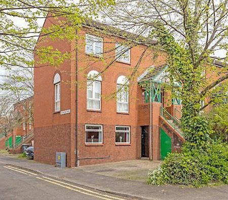 Self Catering Belfast Apartment ภายนอก รูปภาพ