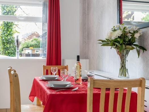 Self Catering Belfast Apartment ภายนอก รูปภาพ